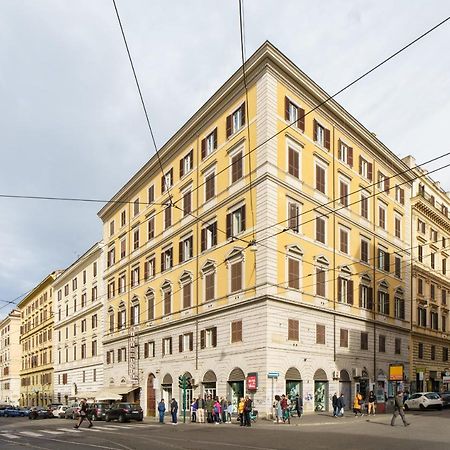 La Dolce Vita Farini Rome Luaran gambar